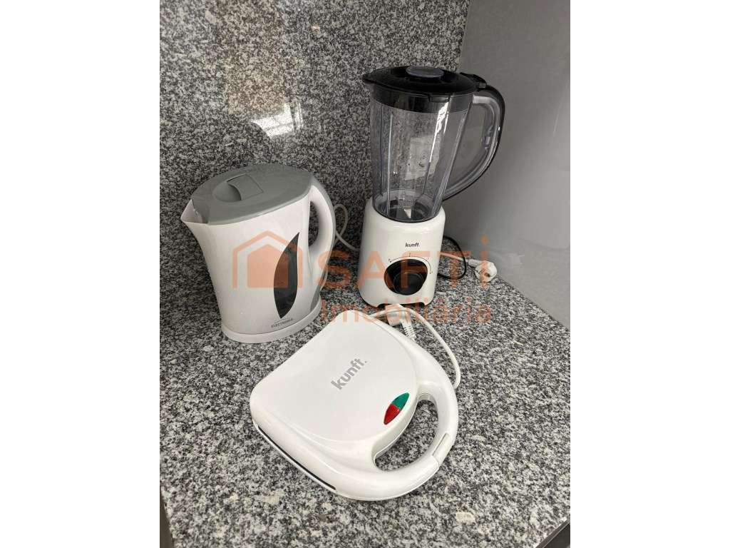 Apartamento T0 Estudio com cozinha equipada, casa de banho em Calda... - Grande imagem: 5/7