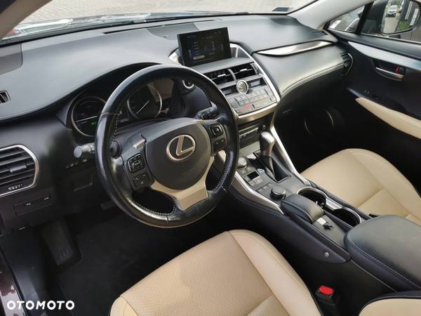 Lexus NX - 9