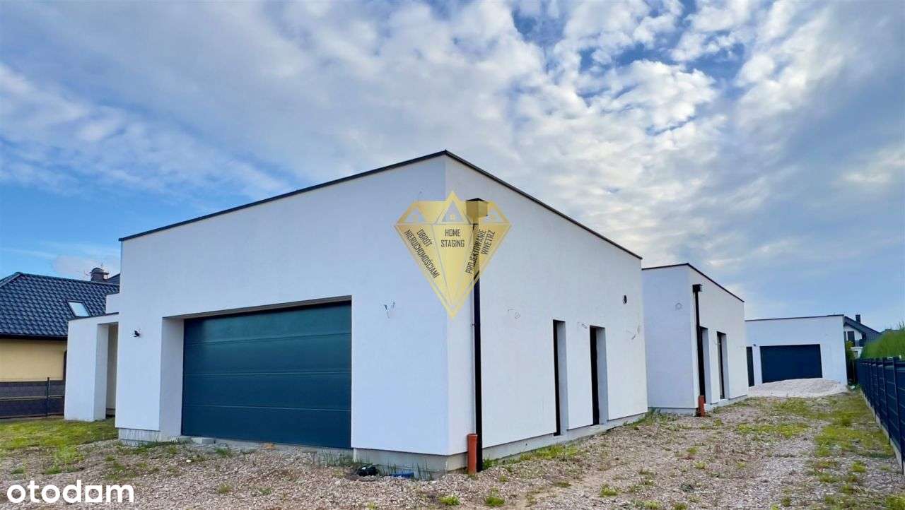 Dom przyszłości przy lesie - Smart, 4 garaże, styl-6