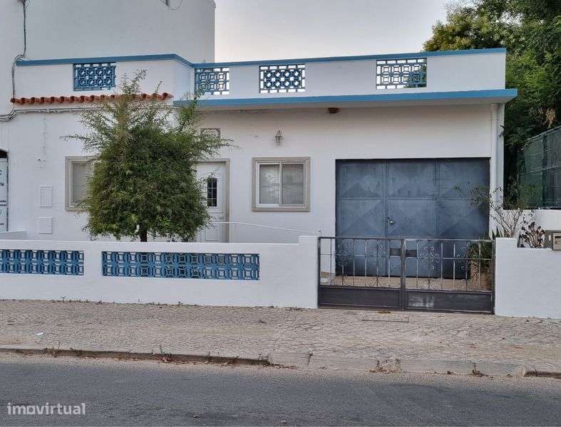 Moradia com 5 quartos, Estoi
