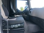 Renault MIDLUM 220 DXI  16 T .HDS HIAB 077 - 21