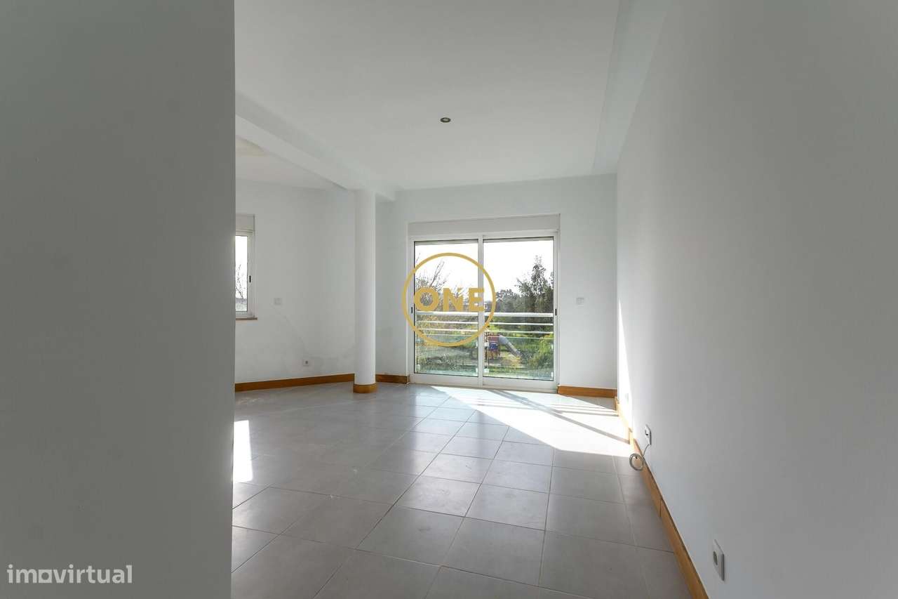 Apartamento T2 com Terraço em Pegões, Montijo - Grande imagem: 5/27