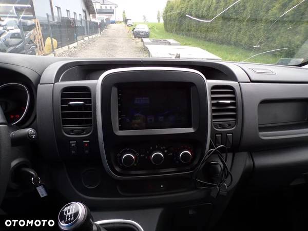 Renault Trafic - 15