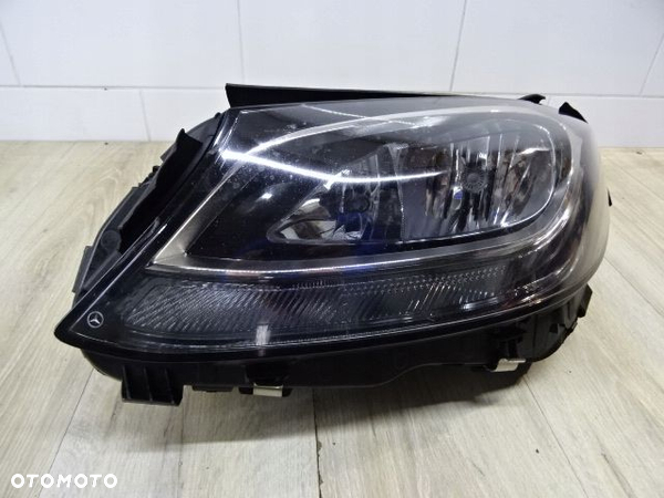 LAMPA lewa PRZÓD mercedes w205 a2059066402 led - 2