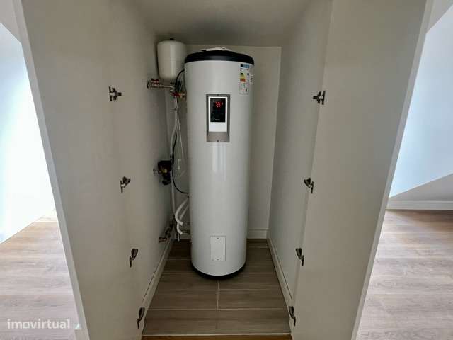 3 Apartamentos T2+1-30