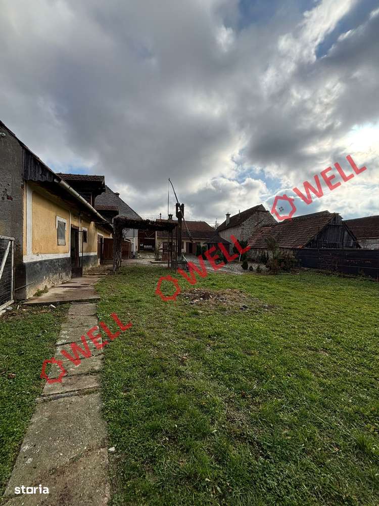 De vânzare casă familială în loc. Cața. - Imagine principală: 4/20