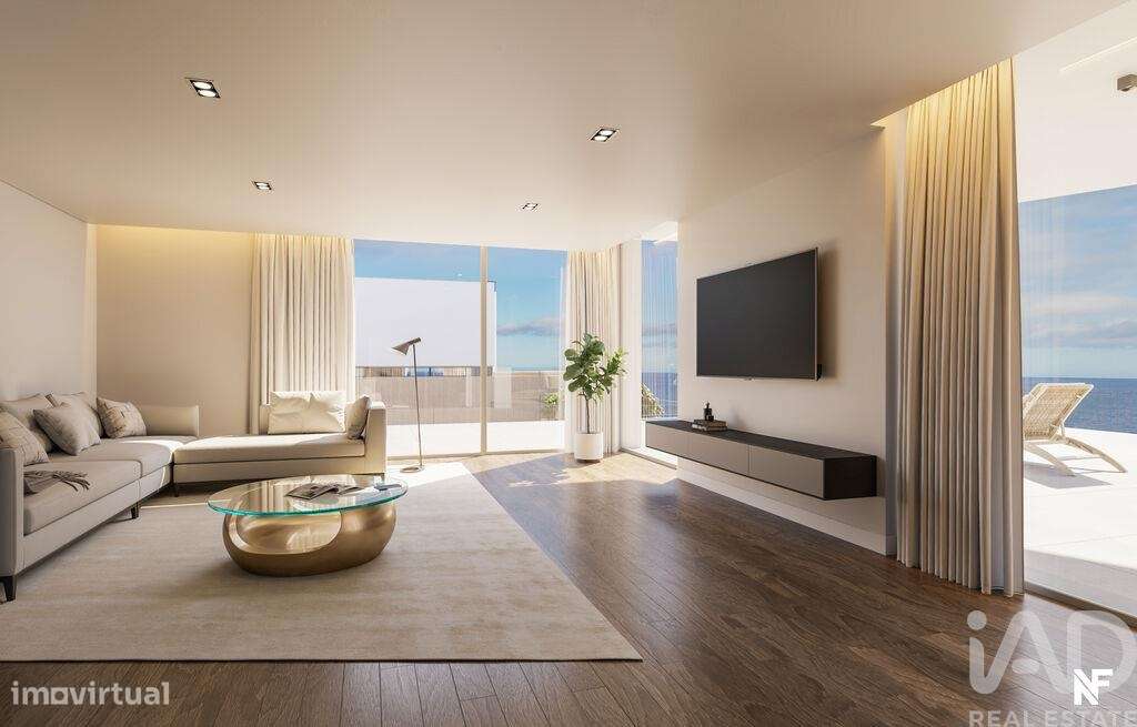 Casa / Villa T3 em Caniço de 421,00 m2 - Grande imagem: 4/13