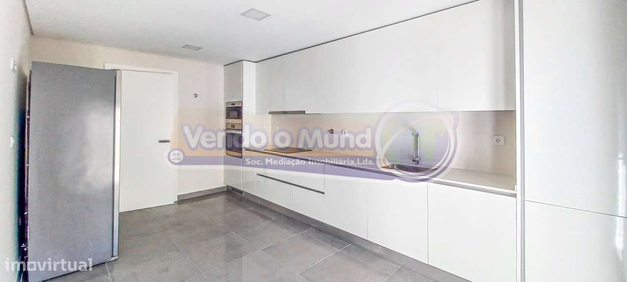 Apartamento T3 em Alverca (ALV194) - Grande imagem: 3/30