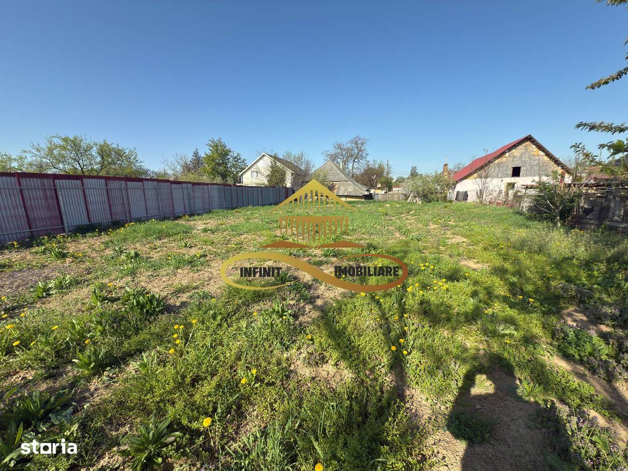 Casa batraneasca cu 1045 mp teren de vanzare in Beresti-Bistrita/Bacau - Imagine principală: 2/20