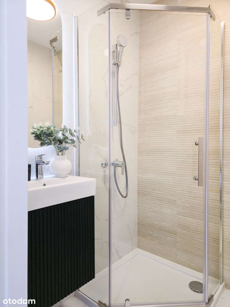 Jasne 4 pokoje blisko centrum - gotowe pod klucz!-12