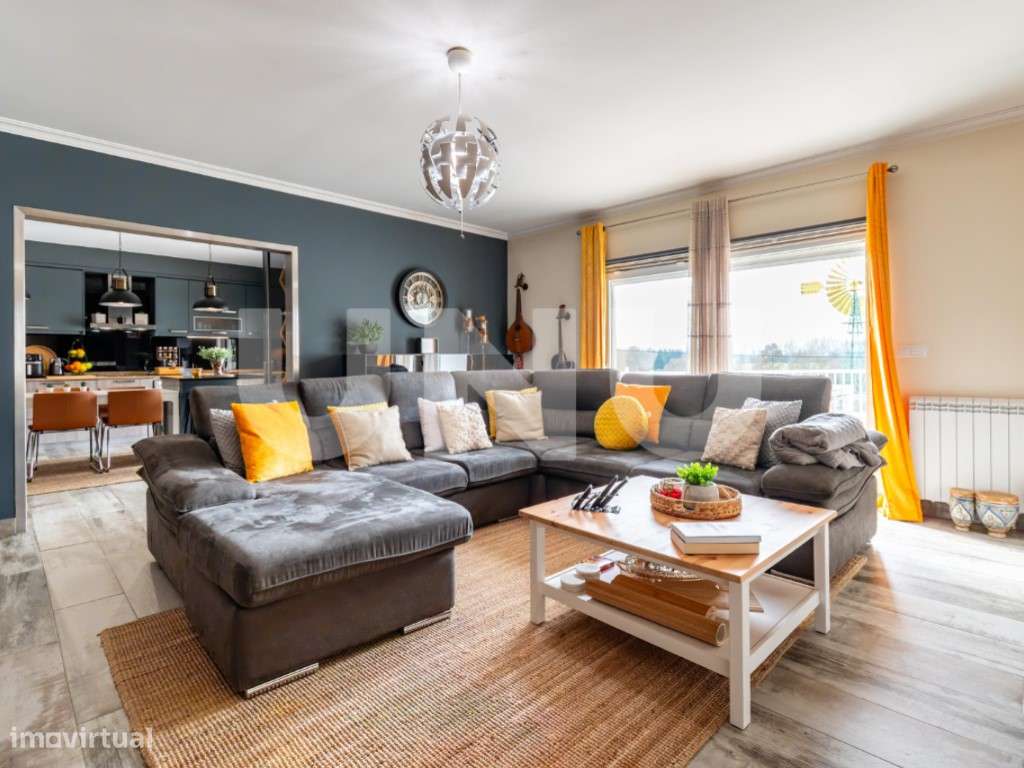 Moradia de Excelência com Jardim e Terraço a 10 minutos do centro d...-11