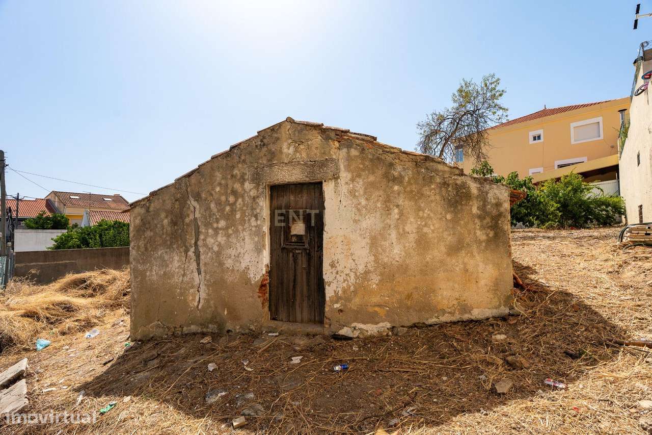 **ESPECTACULAR TERRENO EM LOURES** - Grande imagem: 5/21