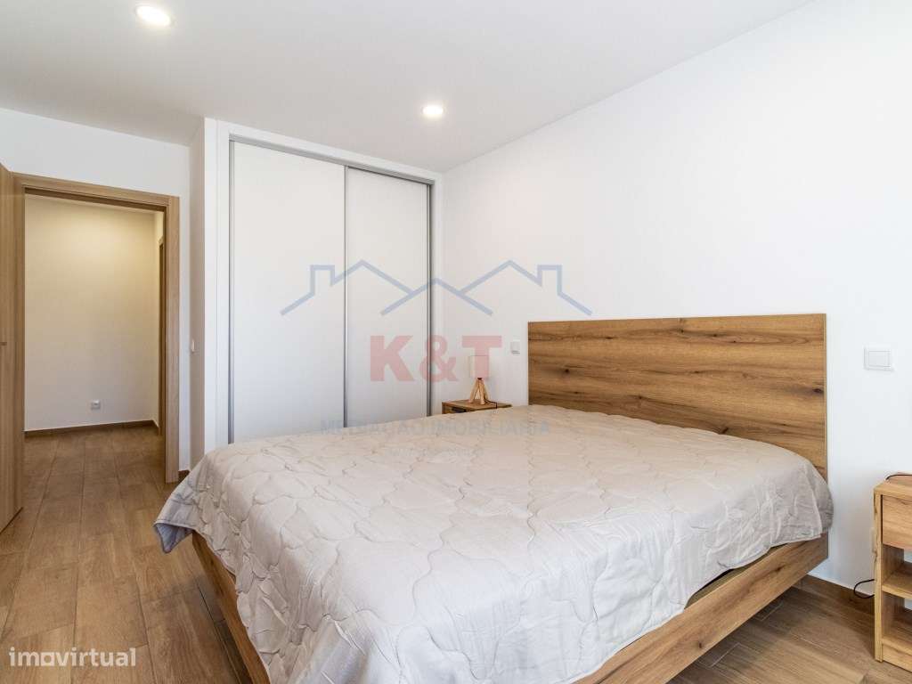 Apartamento T1 remodelado na Praia da Rocha-11