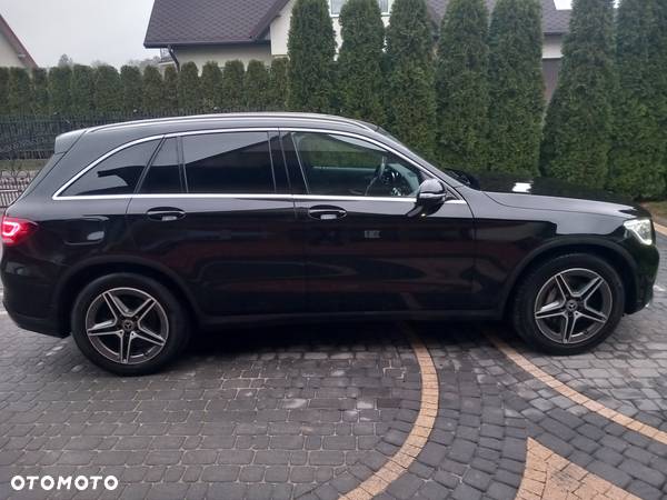 Mercedes-Benz GLC - 4