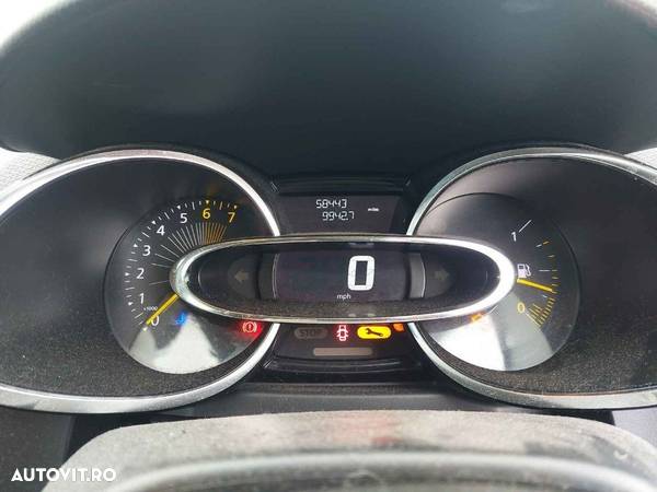 Aripa dreapta spate Renault Clio 4 2015 HATCHBACK 0.9 Tce - 8