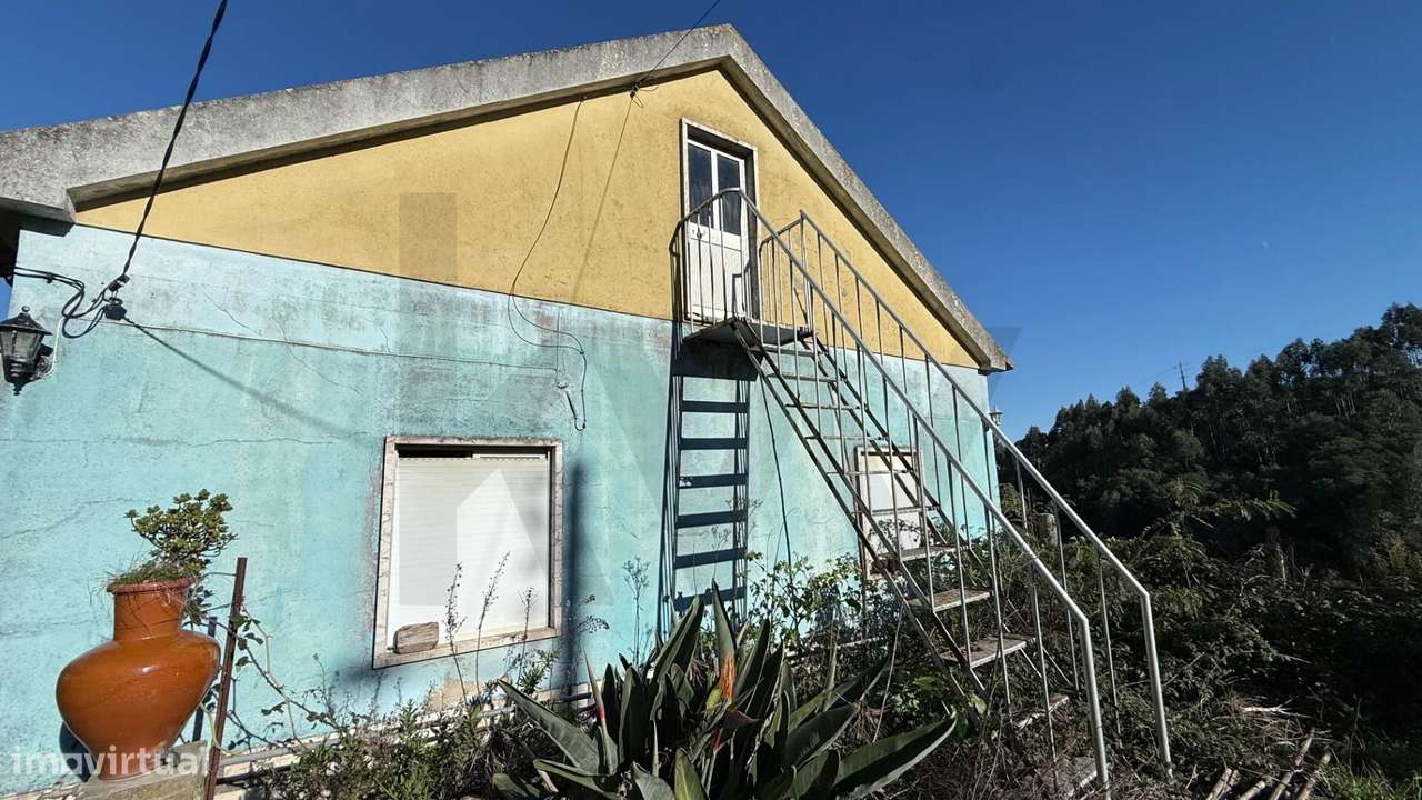 Moradia para reconstrução | Terreno 1.506 m2 | Vista campo | Periferia-6