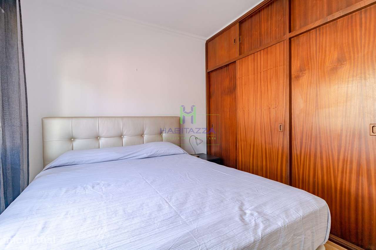 Apartamento T2 + Anexo com 1 quarto, 1 Escritório e 1 Casa de Banho, c-19