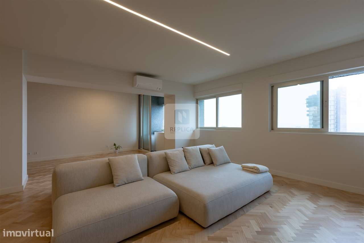 T4 Centro do Porto | T4 Gonçalo Cristovão | Apartamento com Garagem - Grande imagem: 5/33