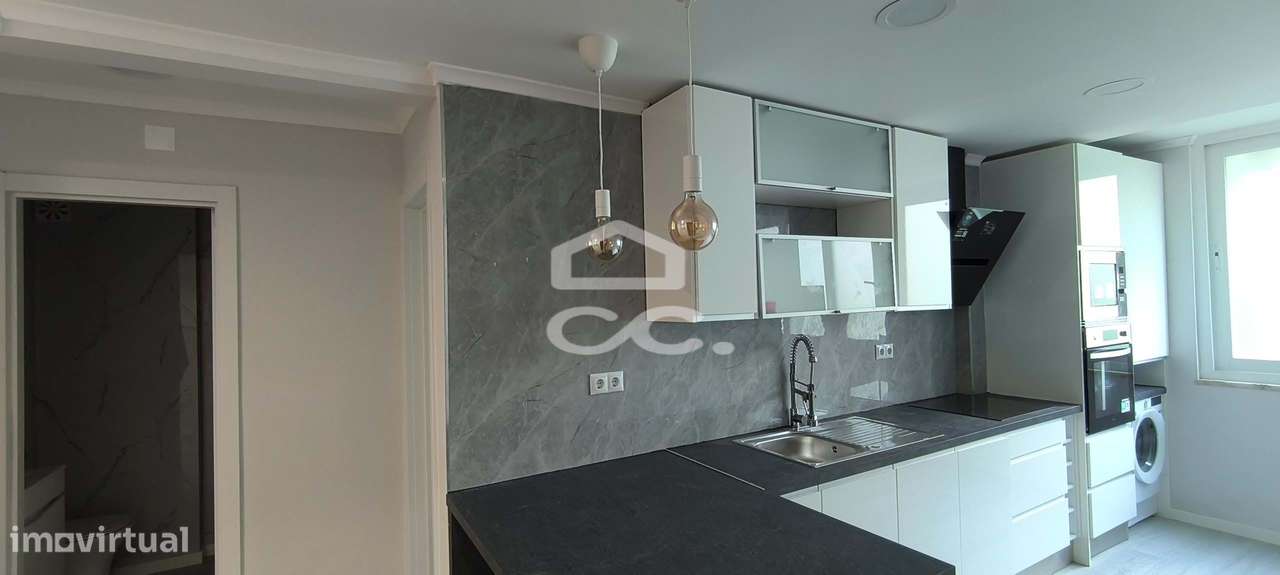 Apartamento T2 Benfica-21