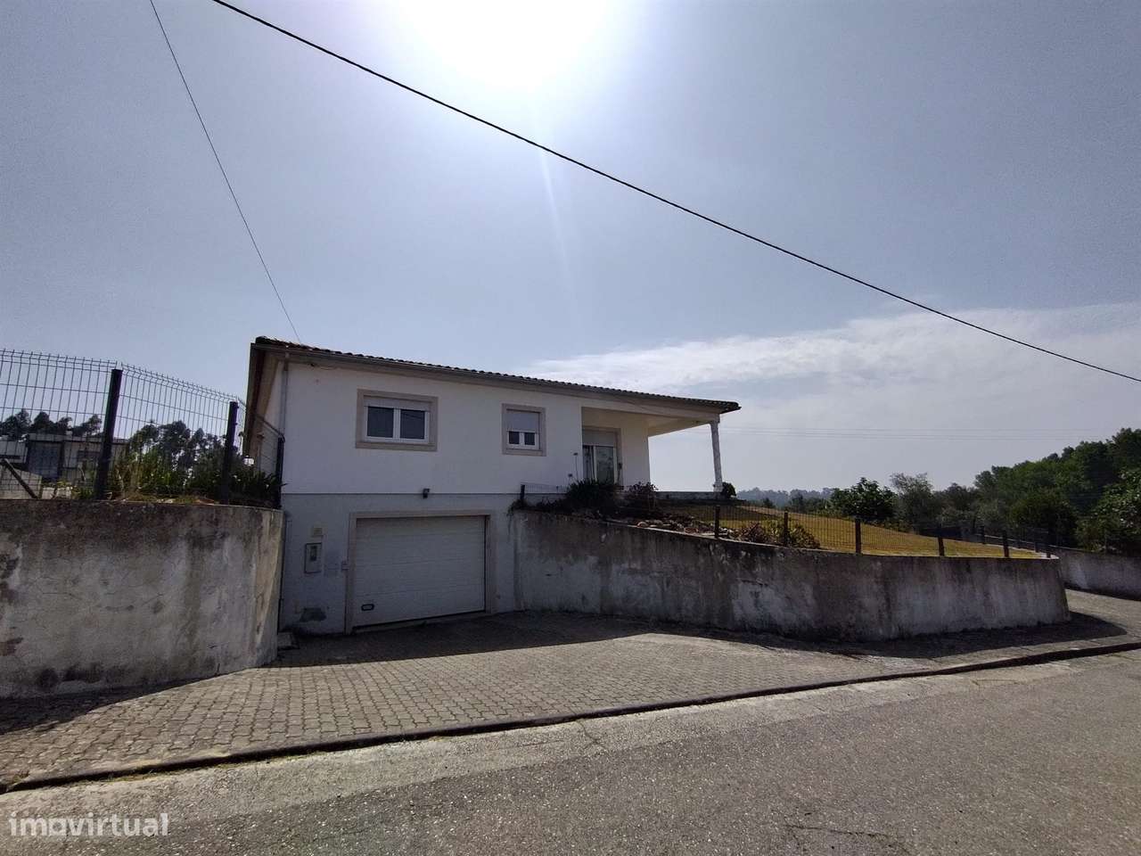 Moradia T3/ Terreno / Varandas / Bidoeira de Cima / Leiria-23