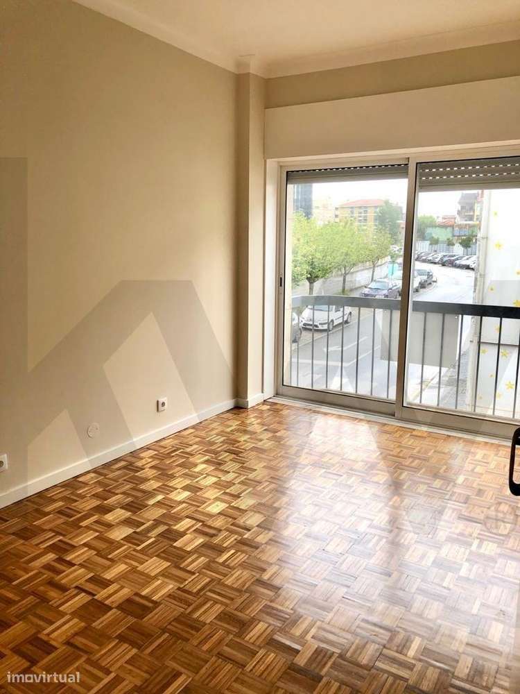 T2 no 2º piso com varandas em Tenente Valadim - Grande imagem: 4/10