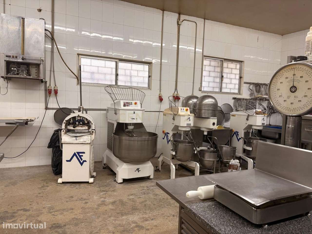 Fantástica Oportunidade de Trespasse – Fábrica Industrial em Pleno Fun-7