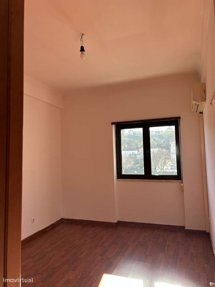 Apartamento T2 em Alenquer com varanda - Grande imagem: 4/11