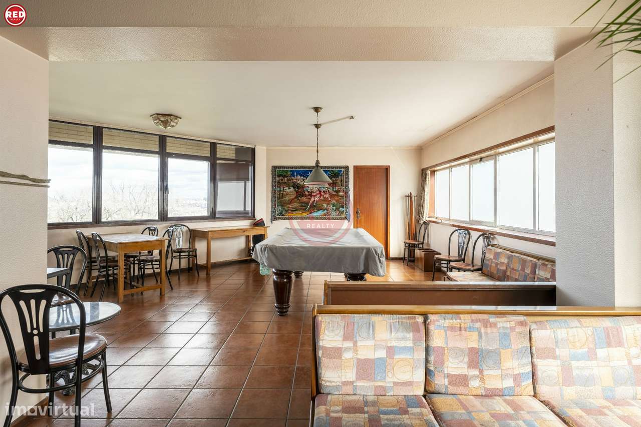 Restaurante/Pizzaria há mais de 25 anos no centro de Gaia - Grande imagem: 1/26