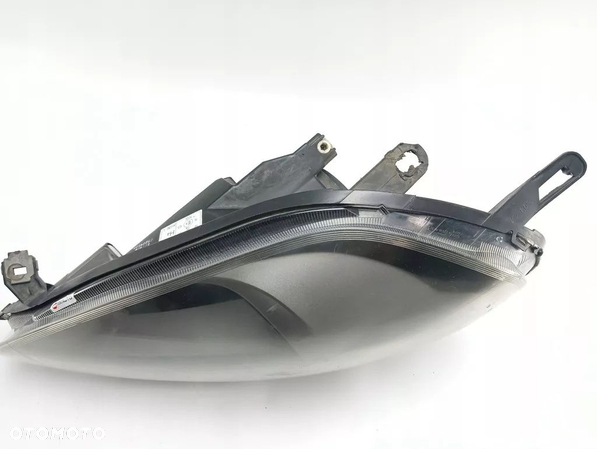 LAMPA LEWY PRZÓD CIEMNA FIAT GRANDE PUNTO - 2