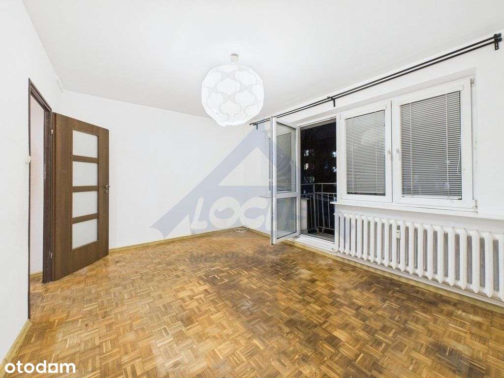 Sprzedam trzykpokojowe mieszkania Warszawa Stegny-3