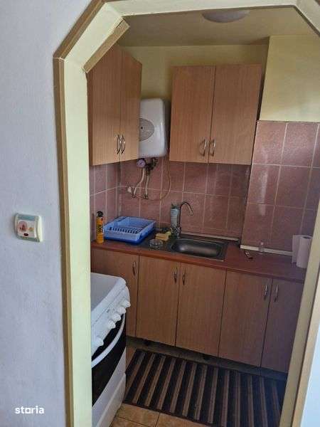 Garsoniera de vanzare Hunedoara - Imagine principală: 4/6