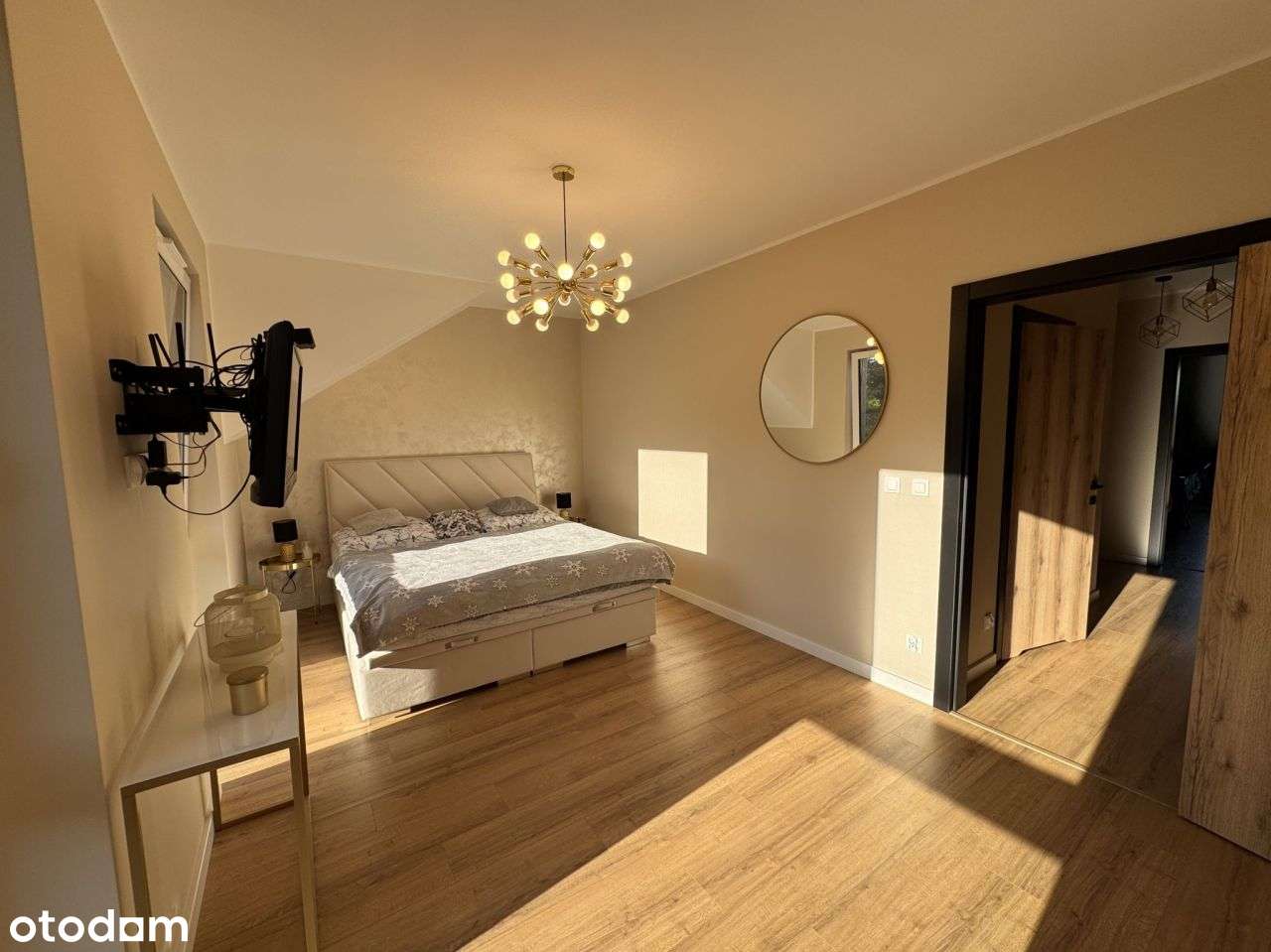 dom z pompą ciepła i panelami fotowoltaicznymi-9