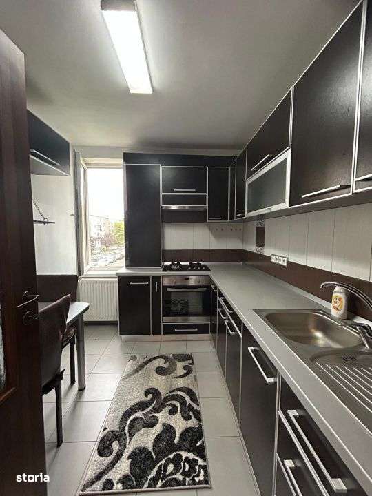 Apartament de vanzare, 3 camere, 68 mp, zona Tineretului!-0