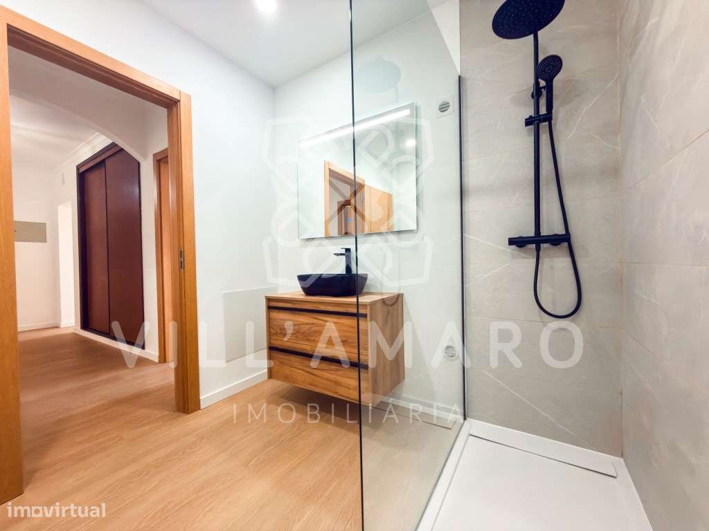Excelente Apartamento T2 na Venda do Pinheiro com Parqueamento-20