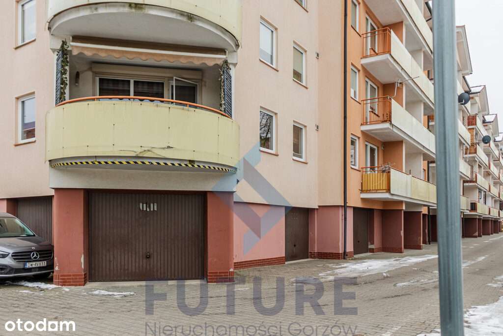 Mieszkanie 3 pokoje Osiedle Górczyn (+garaż )-17