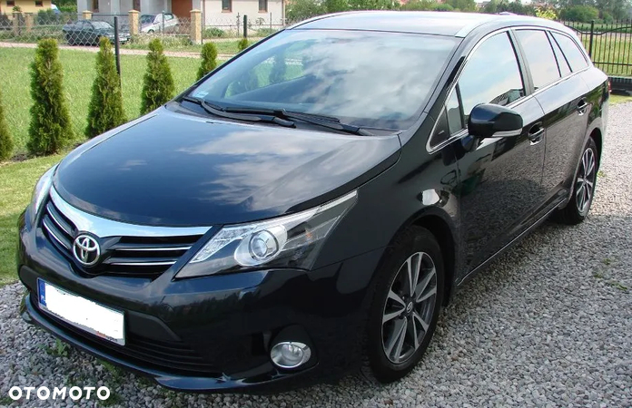 Toyota Avensis 2.0 D-4D Premium - 1