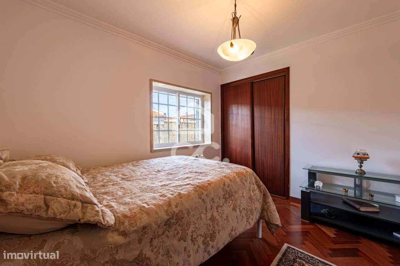 Moradia T4+3 de Prestígio em Vila Nova – Cadaval-23