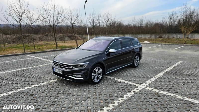 Volkswagen Passat Alltrack 2.0 biTDI 4Mot DSG - 2