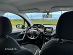 Peugeot 2008 1.2 Pure Tech Active S&S - 16