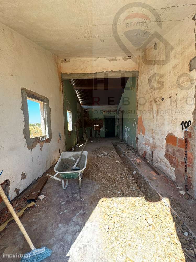 Quinta com 3000m² em Nossa Senhora de Machede-17