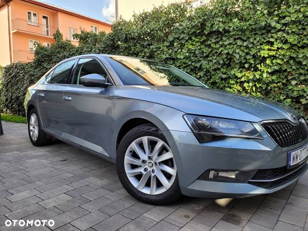 Skoda Superb 1.5 TSI ACT Ambition DSG - 6