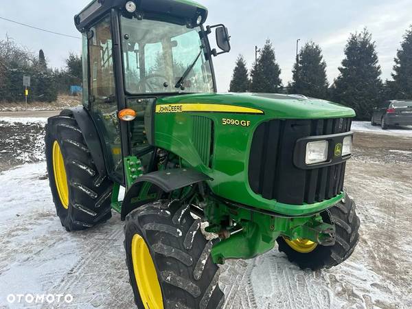 John Deere 5090 GF - 1