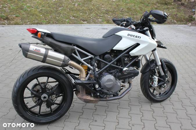 Ducati Hypermotard - 25