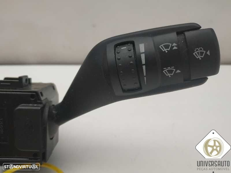 COMANDO LIMPA-VIDROS FORD FOCUS II SEDAN 2005 - 4