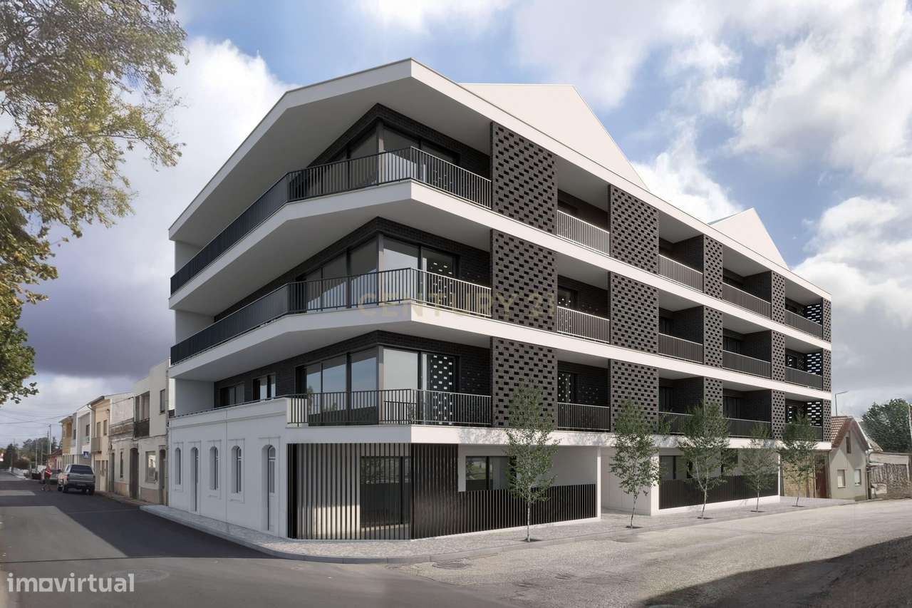 Terreno com Projeto Aprovado para Construção de 20 Apartamentos - Grande imagem: 2/43