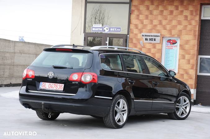 Volkswagen Passat Variant 2.0 TDI DPF Highline - 4