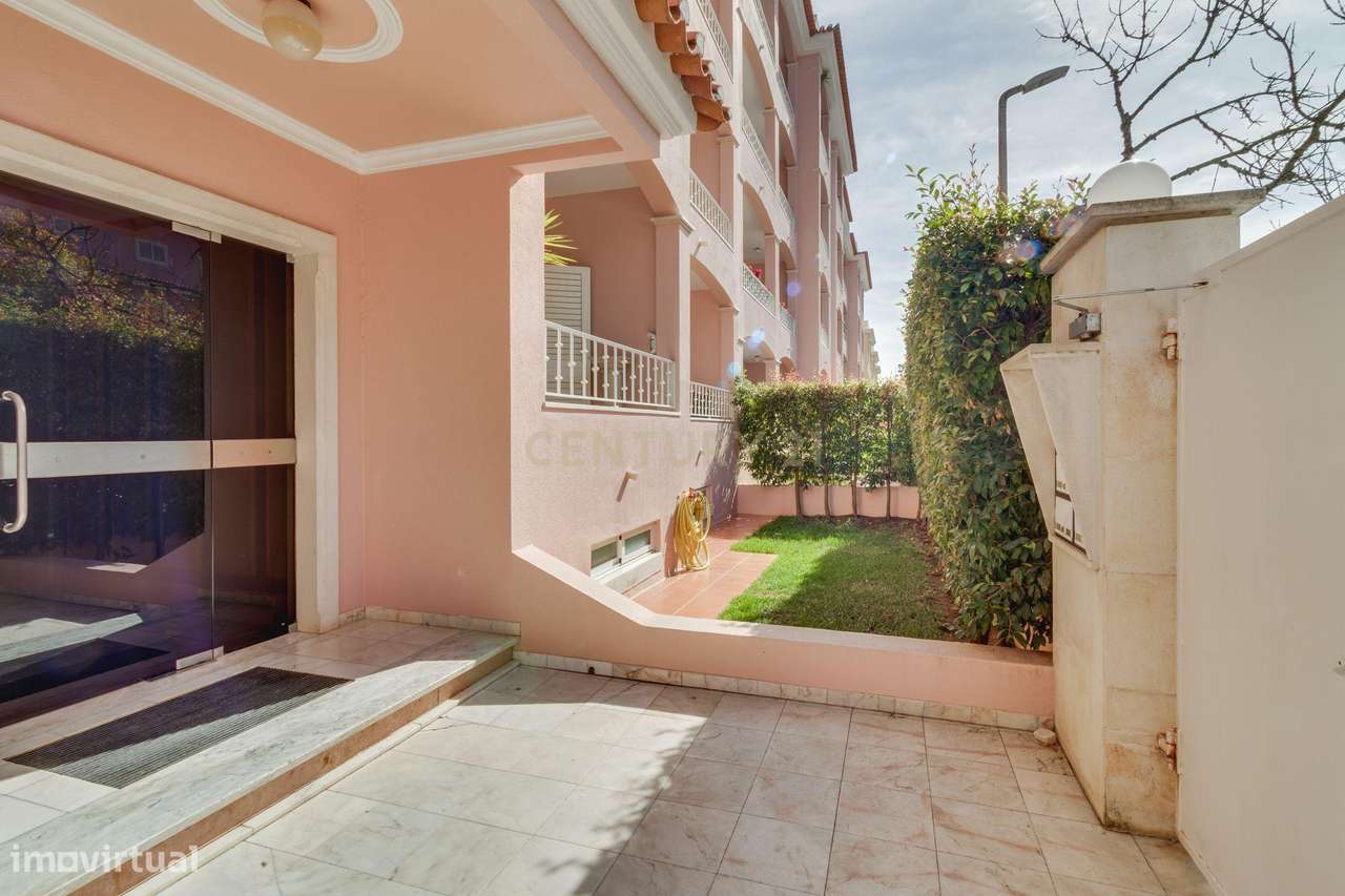 Elegância, Harmonia e Exclusividade — O Seu Refúgio de Luxo na Costa d-41