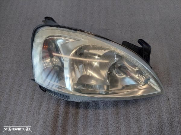 Otica / Farol Dto Opel Corsa C (X01) - 1