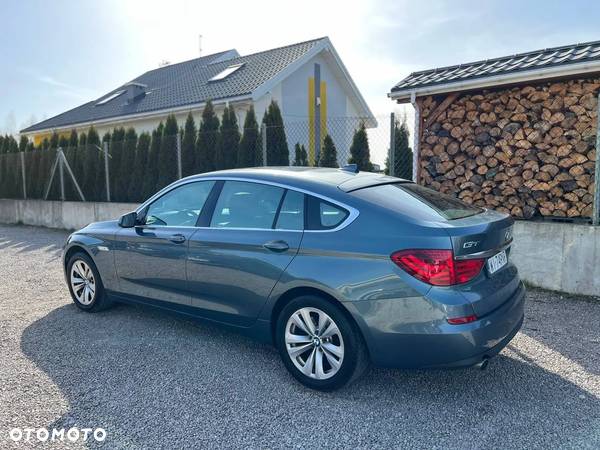 BMW Seria 5 535i xDrive Touring - 4