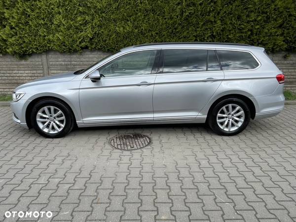 Volkswagen Passat Variant 2.0 TDI SCR DSG - 12